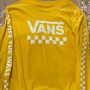 Yellow long sleeve Vans crop top!